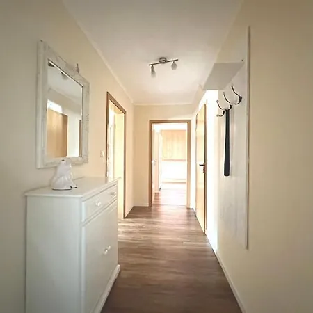 Haus Lindenstrasse Og Lindenstrasse 24 *